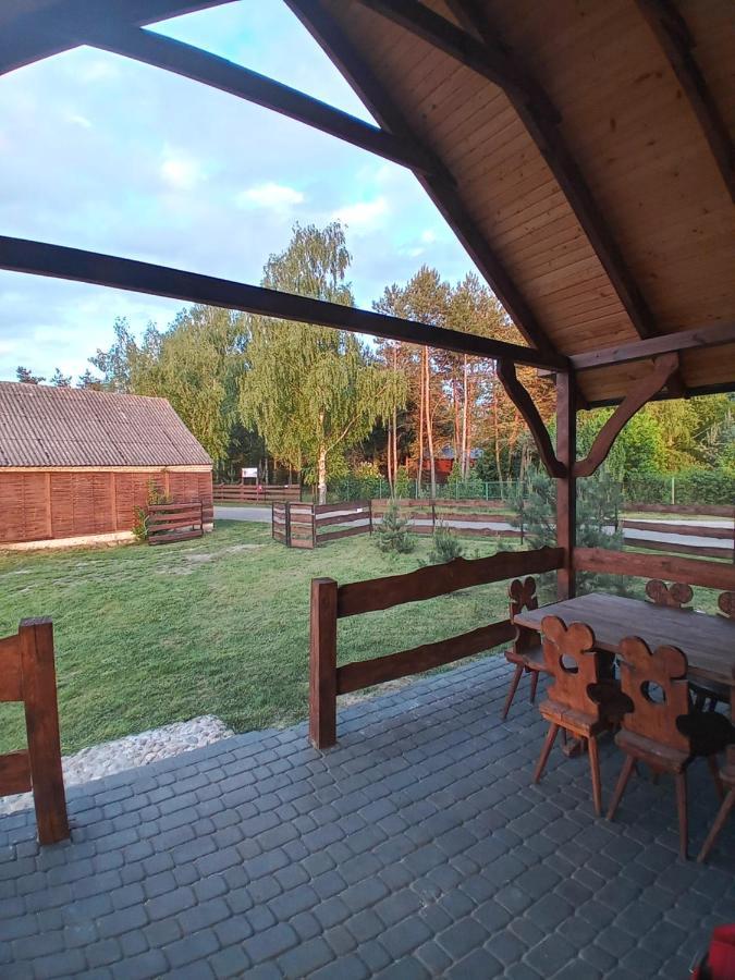 Domek letniskowy 8-osobowy Swietne Zewnętrze zdjęcie